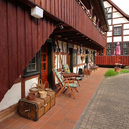 Hotel Erfurter Kreuz Kirchheim  Extérieur photo